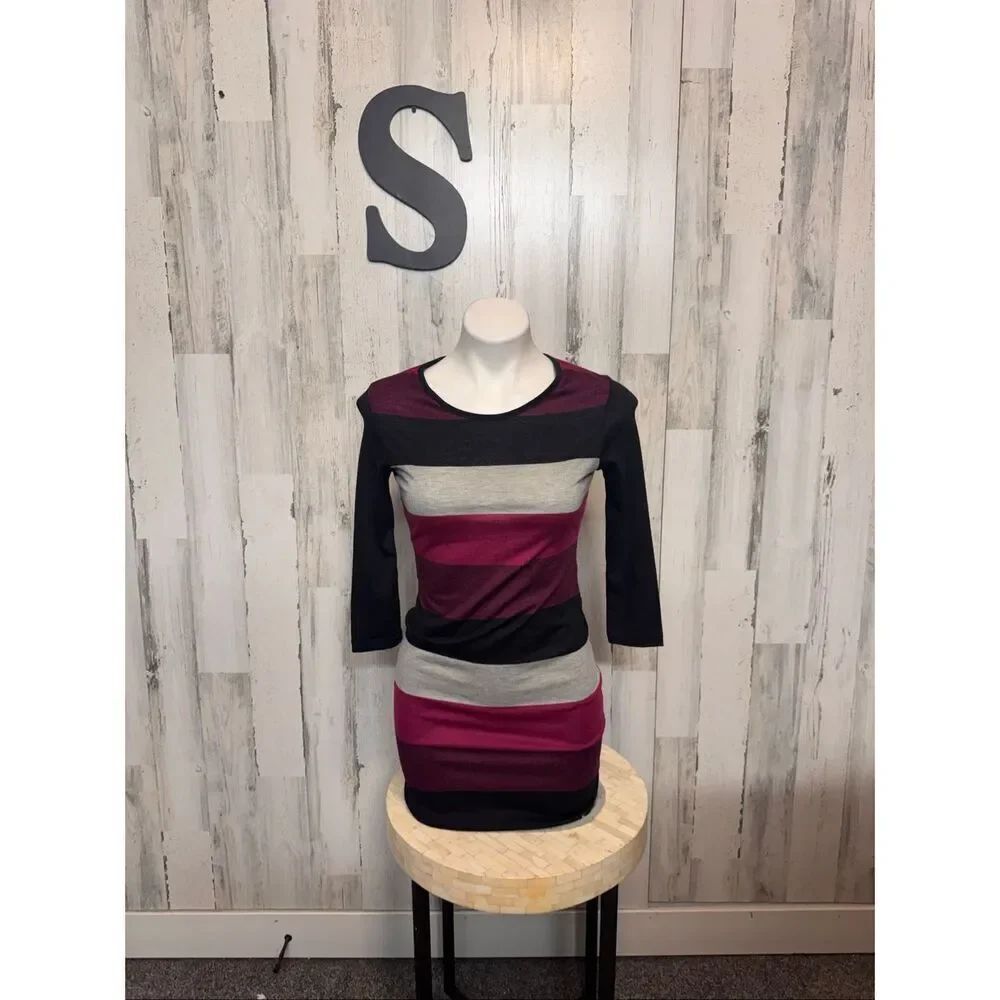 Bailey Blue Striped Bodycon Dress 3/4 Sleeve Pink Black Gray Size Small